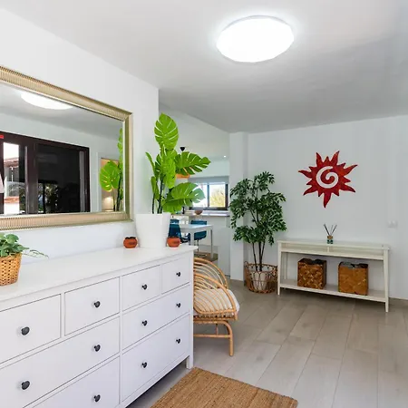 Remarkable 5-bed In Willa