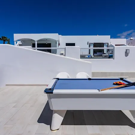 Remarkable 5-bed In Willa
